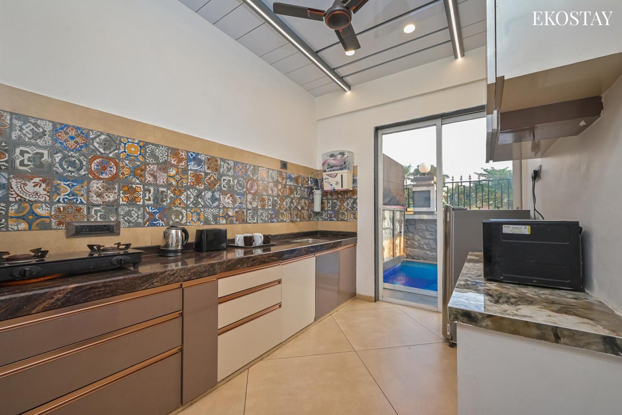 Ekostay Gold - Peninsula Villa 罗纳瓦拉 外观 照片